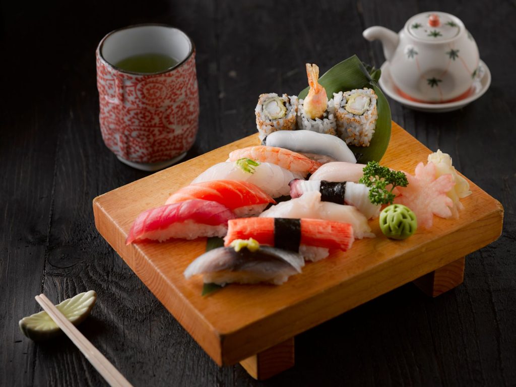 Sauce soja sucrée pour sushis