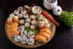 Menu sushi saumon : le plateau 100 % saumon à composer